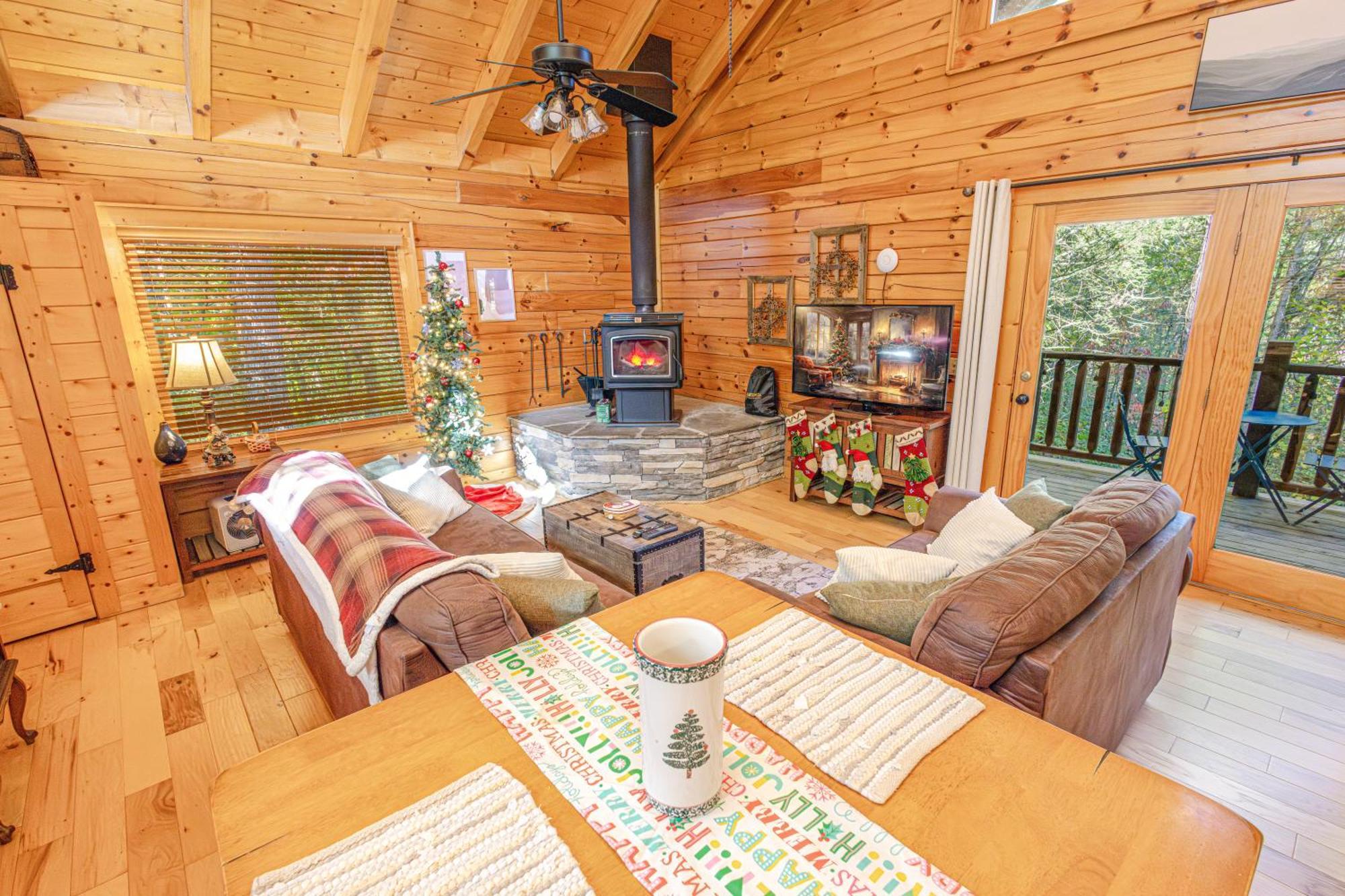 Love Me Tender Studio Cabin Sevierville Exterior photo